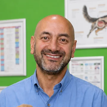 Dr George Hanna
